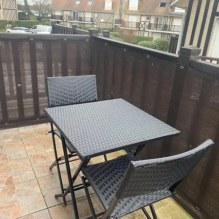 公寓 Duplex Accueillant 4 Pers, A 100m De La Avec Balcon, Acces Direct, Wifi - Merville-franceville - Fr-1-465-105